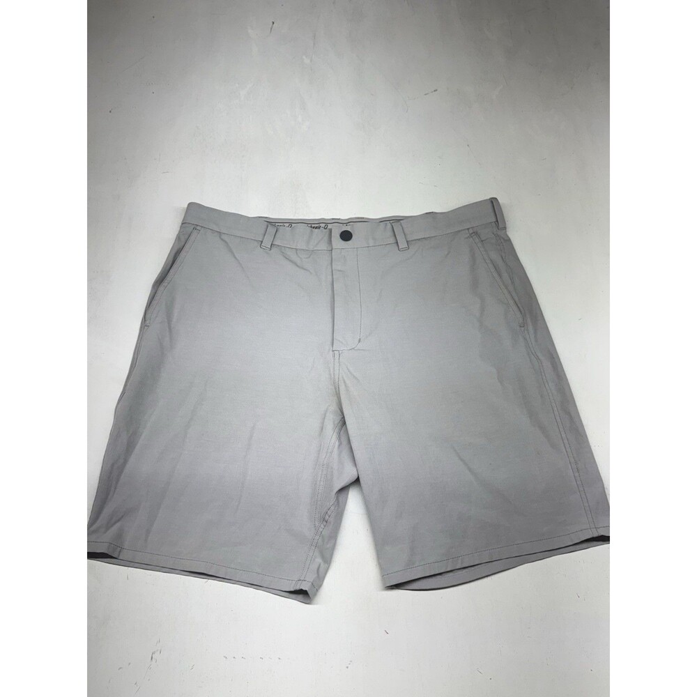 Johnnie O Shorts Mens 38 Light Gray Knit Performance Pullon Stretch 9" Inseam
